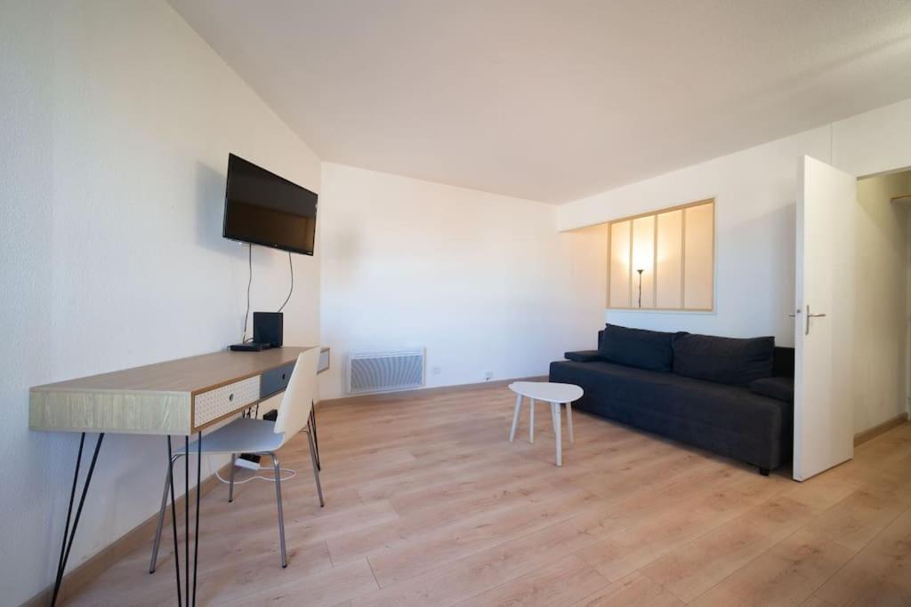 Fully Equipped Apartment 2 To 4 People St Charles Marselha Exterior foto